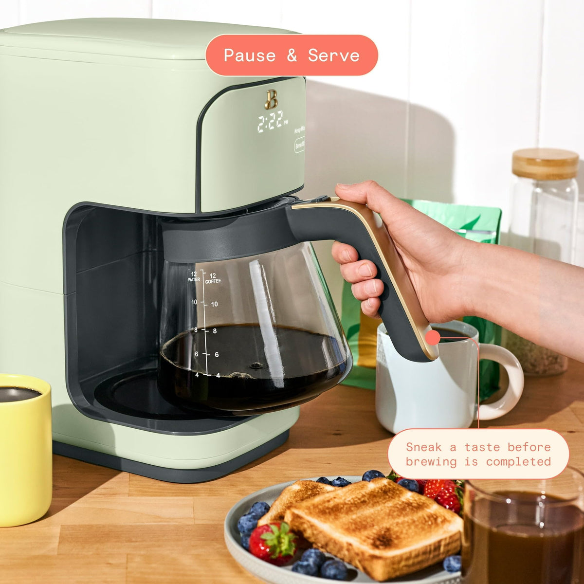 12 Cup Programmable Drip Coffee Maker with Glass Carafe O416