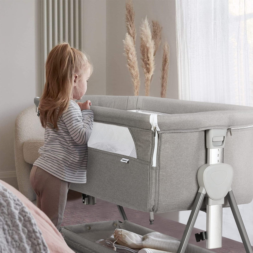 Baby Bassinet with 7 Adjustable Height, Breathable Mesh & Mattress X39945